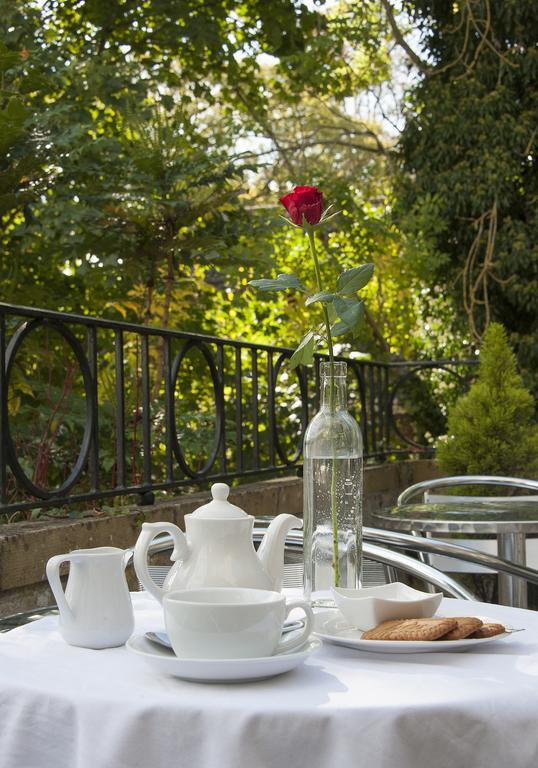 Hilbury Court Hotel Троубридж Екстериор снимка