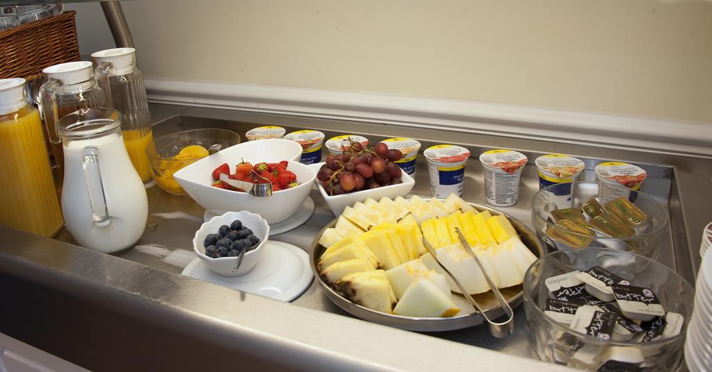 Hilbury Court Hotel Троубридж Екстериор снимка