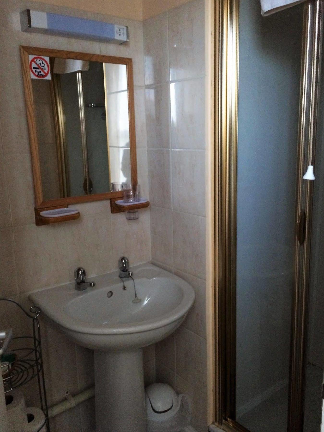 Hilbury Court Hotel Троубридж Екстериор снимка
