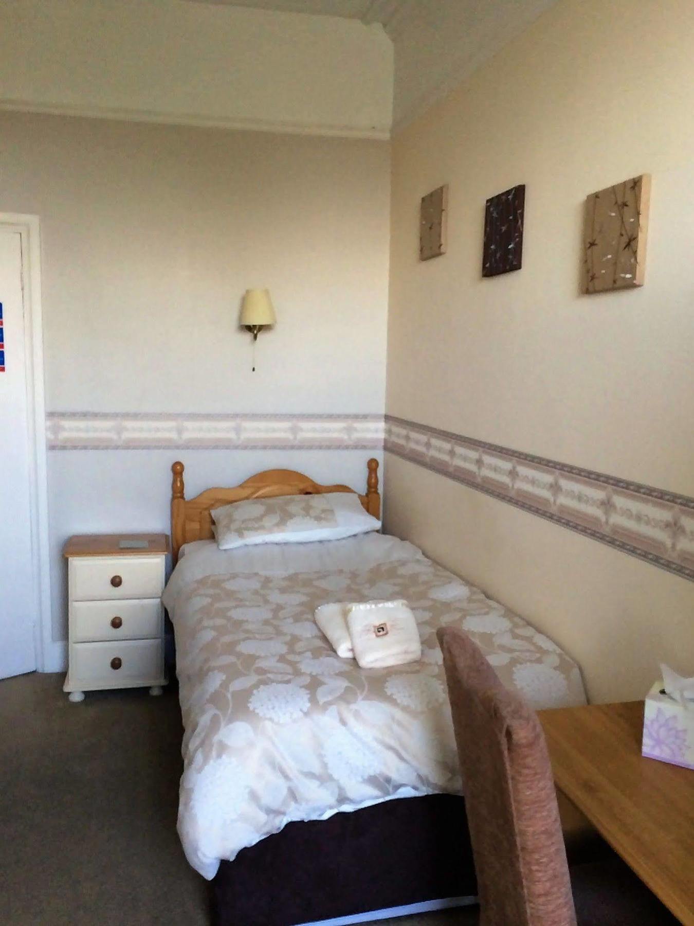 Hilbury Court Hotel Троубридж Екстериор снимка